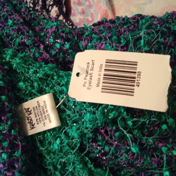 Scarf - Picture 5 of 5